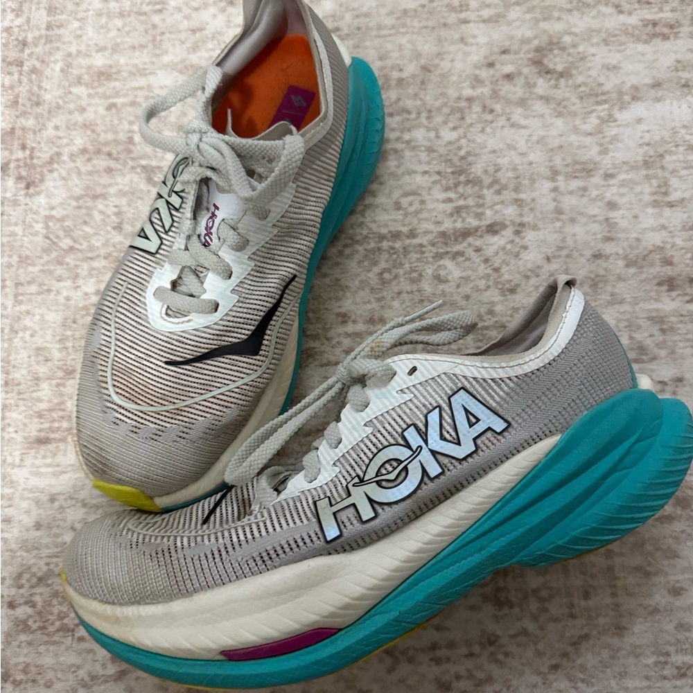 Hoka Women's Light Gray and Teal Athletic Running Shoes